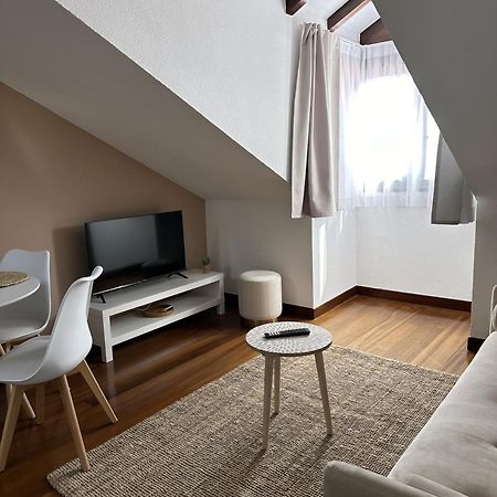 Apartamentos Val De Comillas Bagian luar foto
