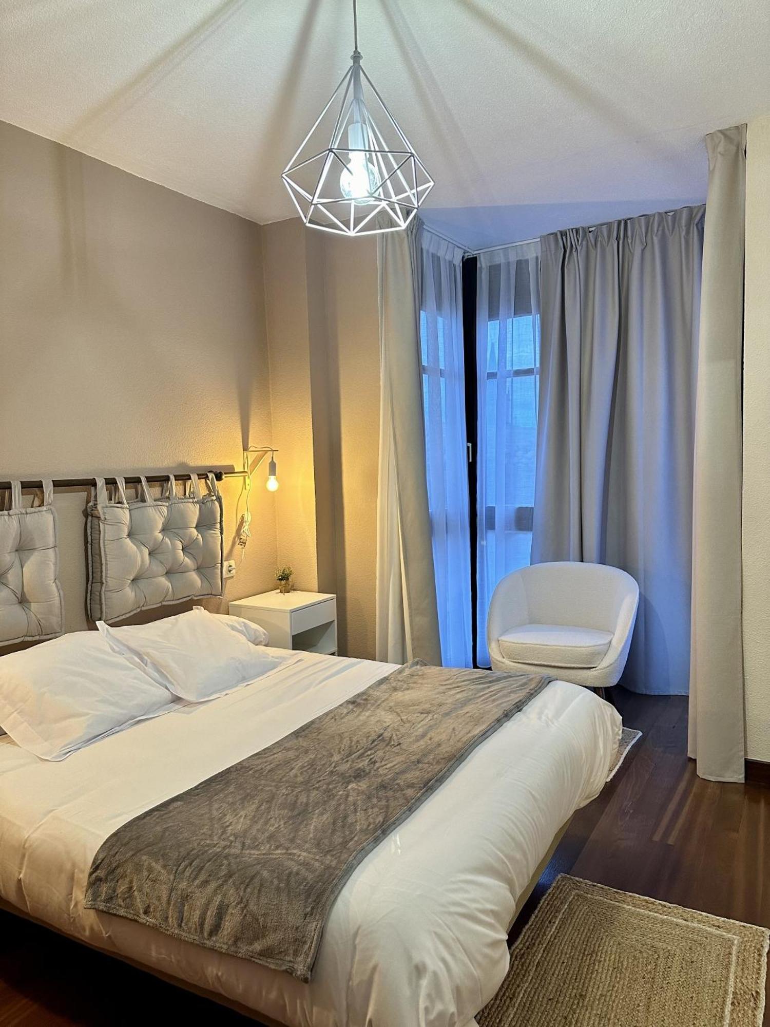 Apartamentos Val De Comillas Bagian luar foto