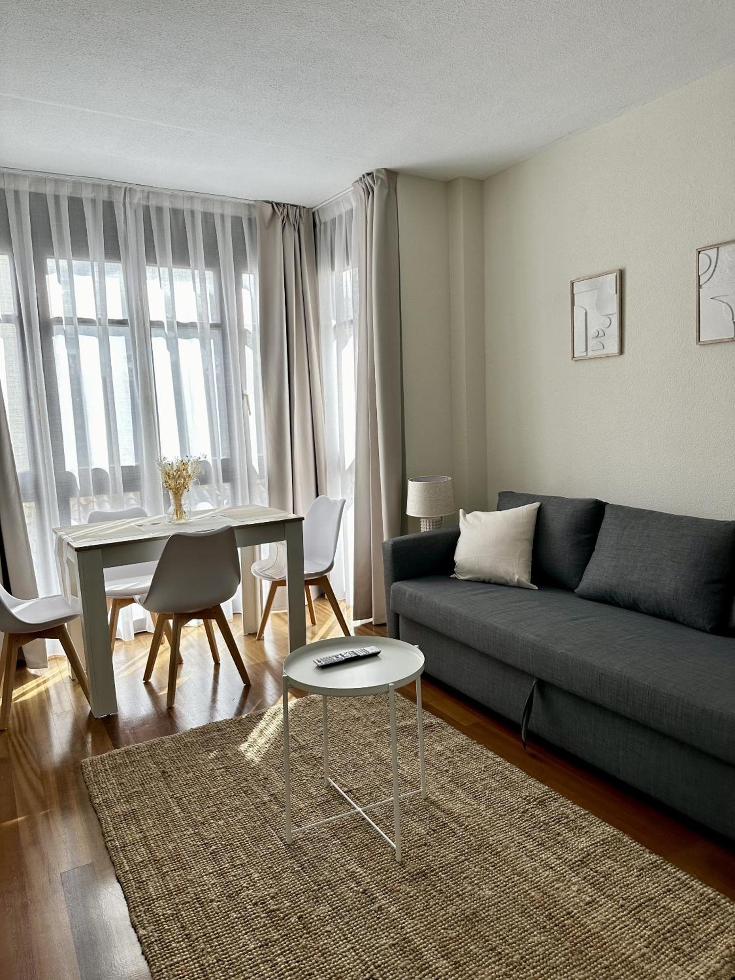 Apartamentos Val De Comillas Bagian luar foto